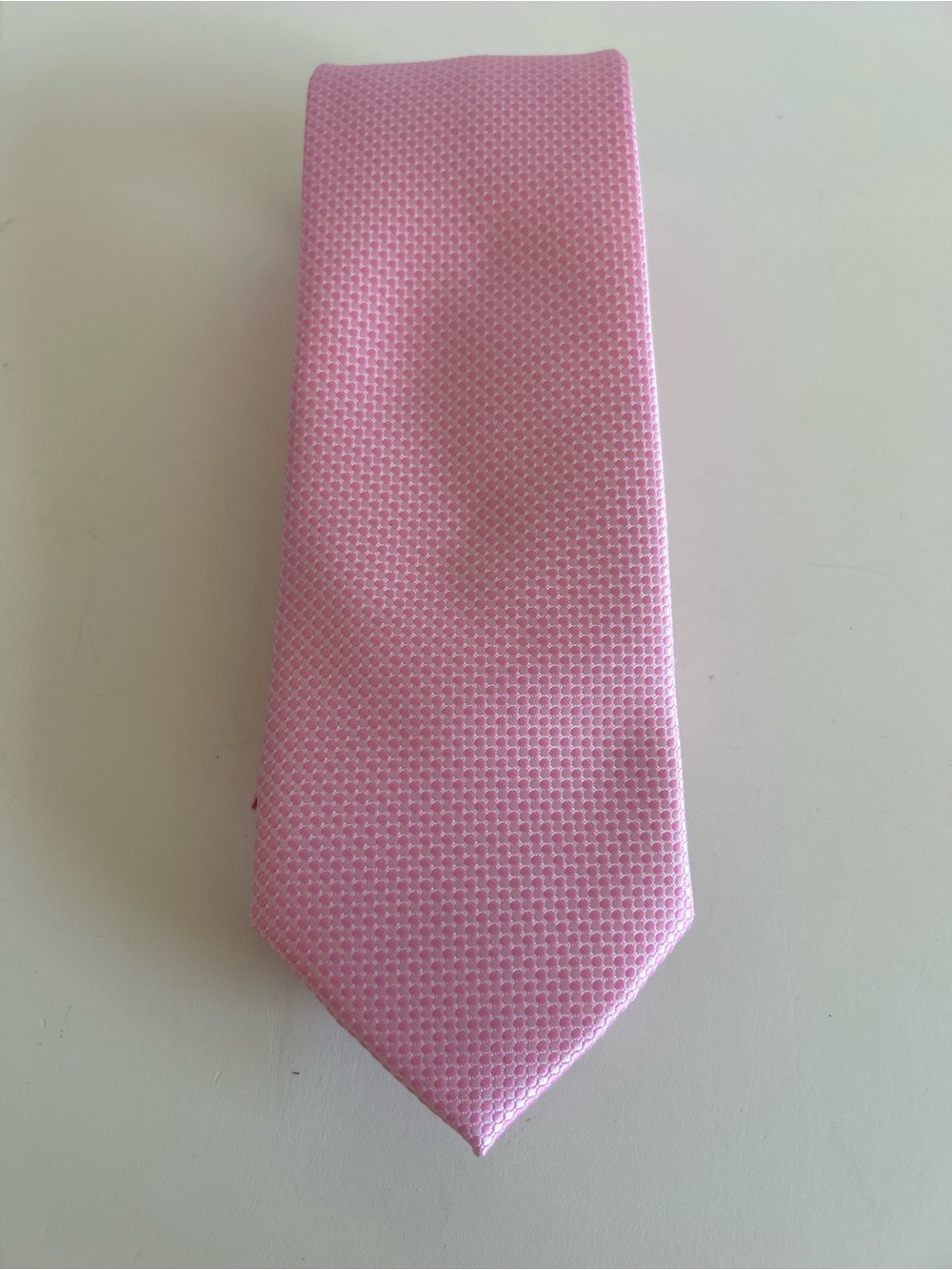Izod Men's Pink Textured Tie